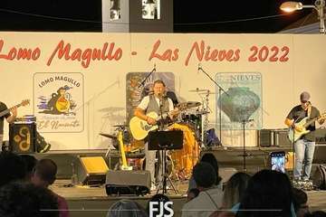 Concierto de tres bandas en la Plaza de Las Nieves en Lomo Magullo/Francisco Javier Santana.